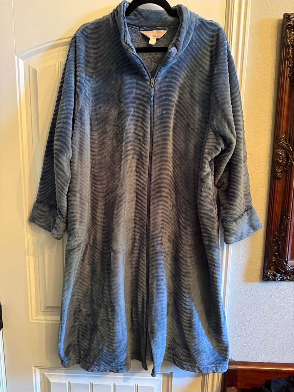 Plush Zip-Front Robe in Heather Blue - Unbranded